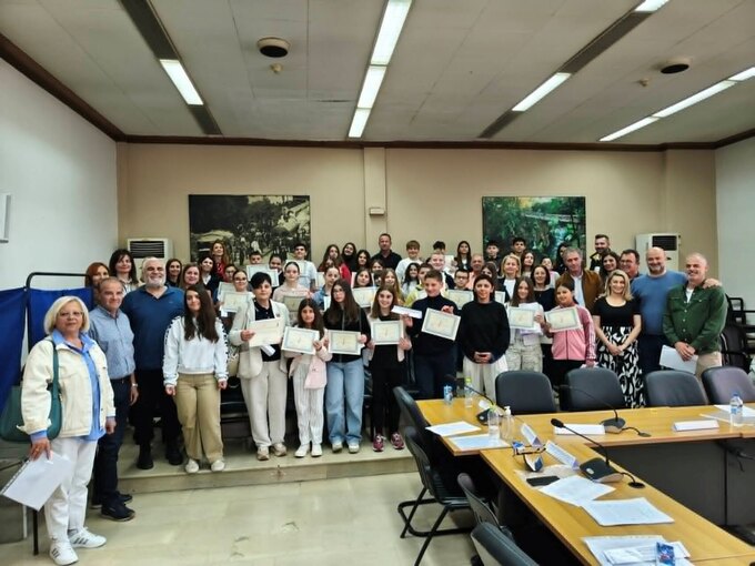 Φωτογραφία Με επιτυχία πραγματοποιήθηκε το «7ο Δημοτικό Συμβούλιο Παίδων» του Δήμου Ηρωικής Πόλεως Νάουσας